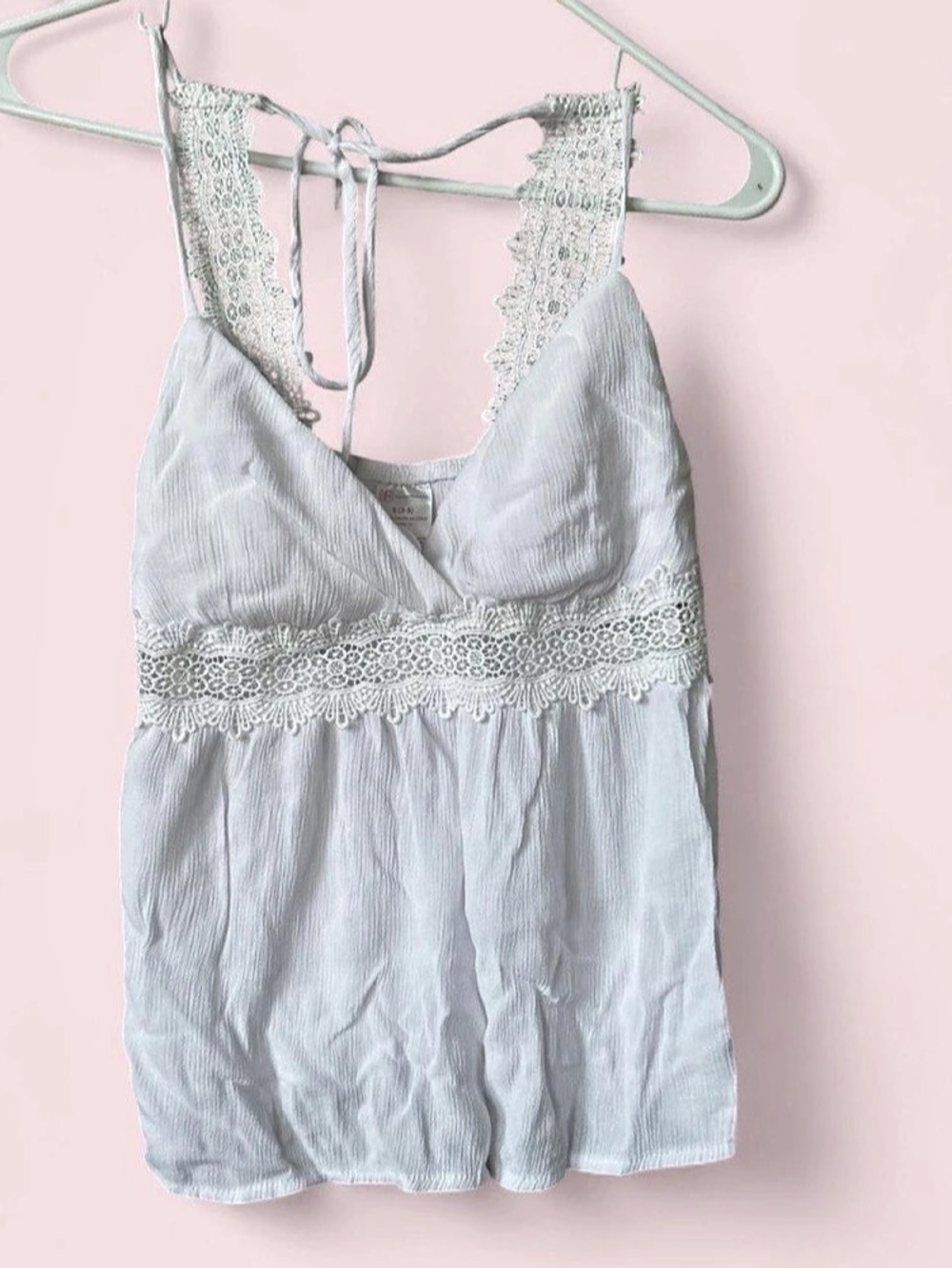 No Boundaries Lace Trim Tie-Back Cami Top White Small